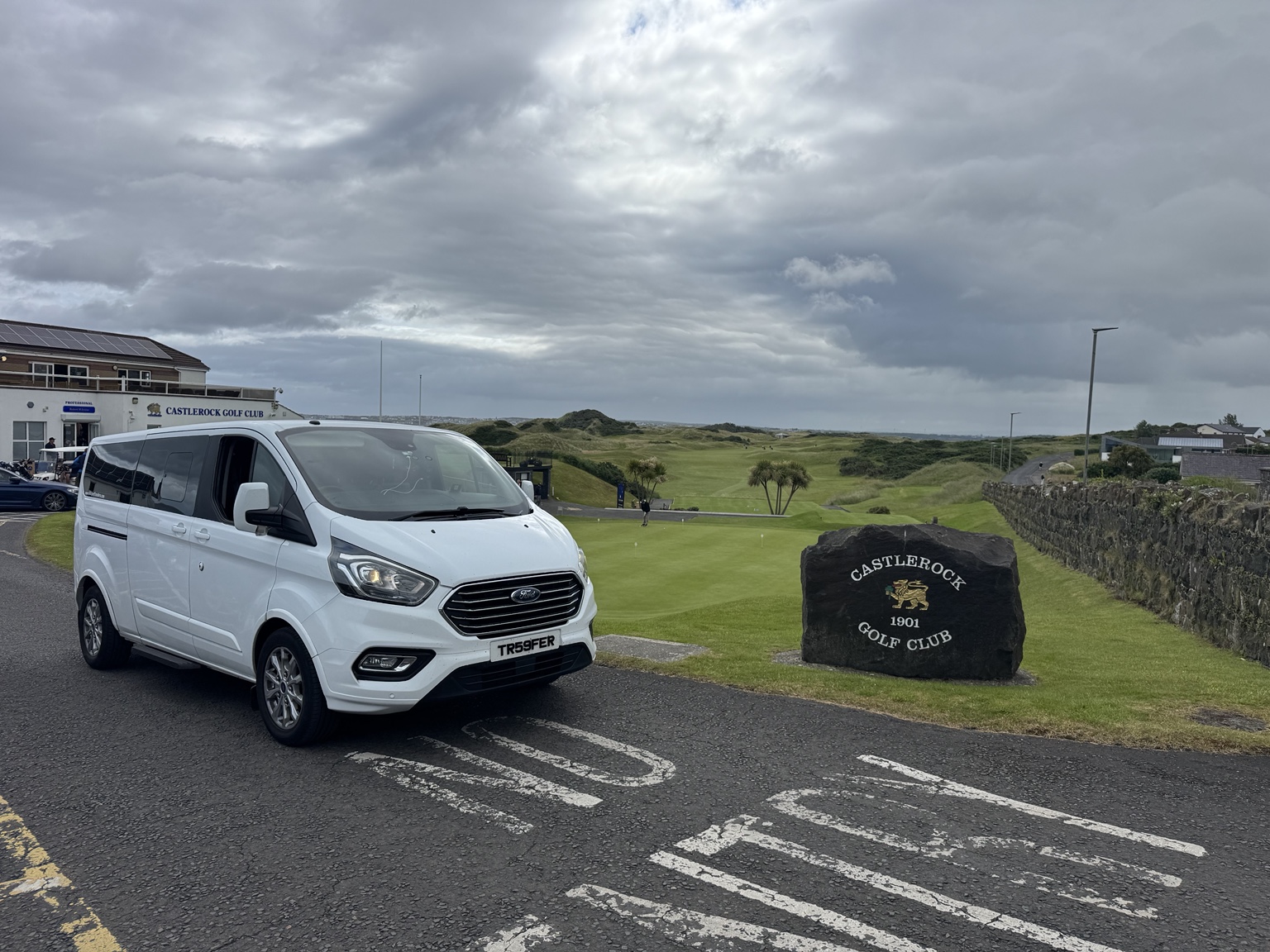 Private golf transport for visiting golfers at Castlerock Golf Club